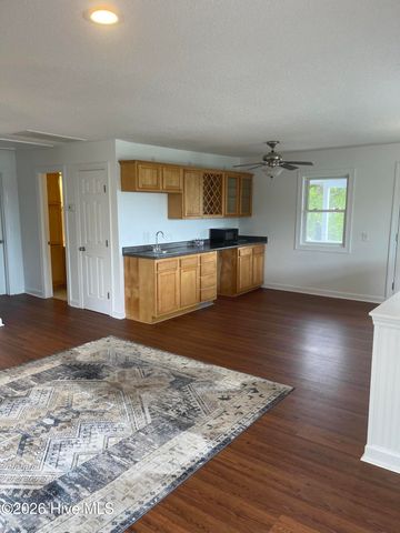 113 SW 23rd Street, Oak Island, NC 28465