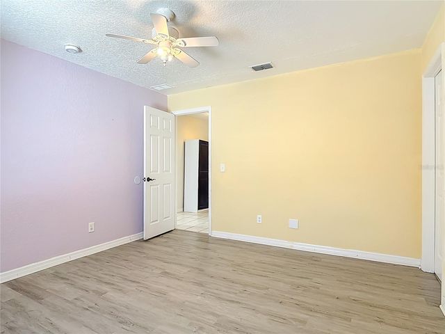 111 COLOMBA ROAD, Debary, FL 32713