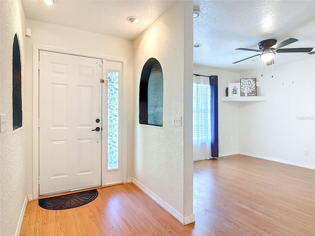 111 COLOMBA ROAD, Debary, FL 32713