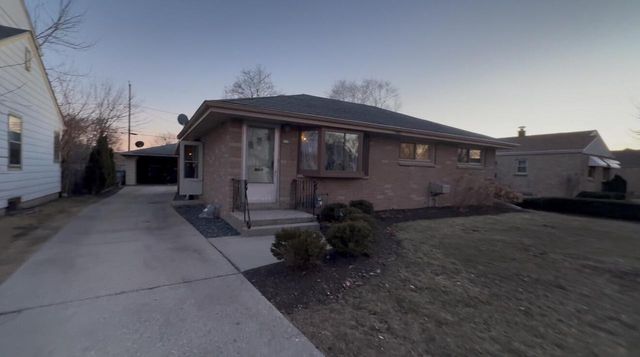 313 W Van Norman AVENUE, Milwaukee, WI 53207