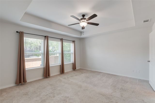 1429 Tall Pine Way, Fort Worth, TX 76112