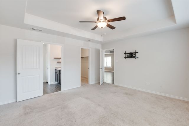1429 Tall Pine Way, Fort Worth, TX 76112