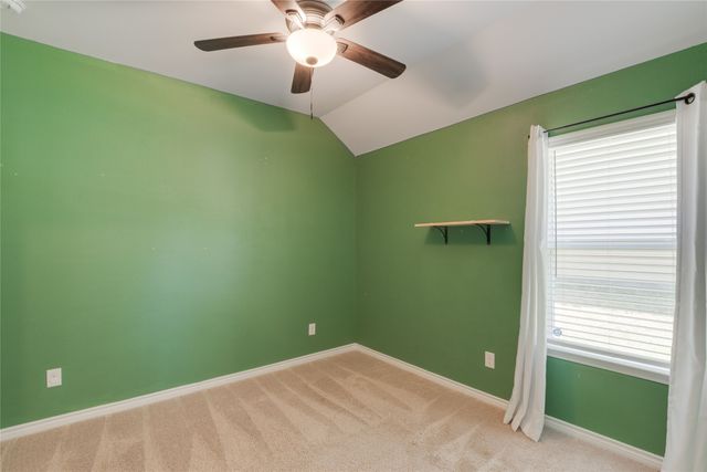 1429 Tall Pine Way, Fort Worth, TX 76112