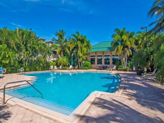 4350 Doubles Alley Drive 203, Vero Beach, FL 32967