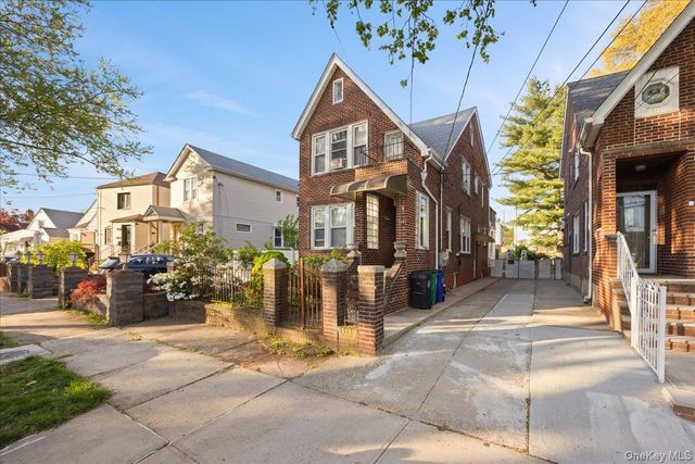 3181 Waterbury Avenue, Bronx, NY 10465