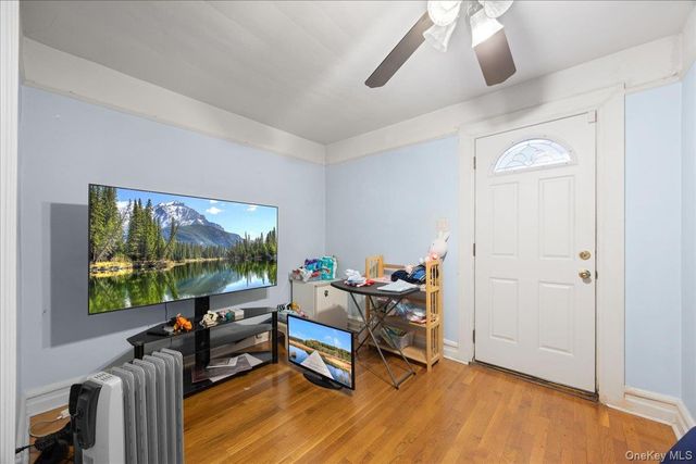 3181 Waterbury Avenue, Bronx, NY 10465