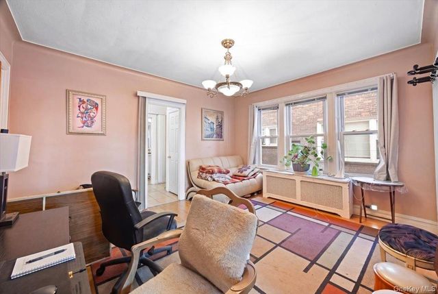 3181 Waterbury Avenue, Bronx, NY 10465