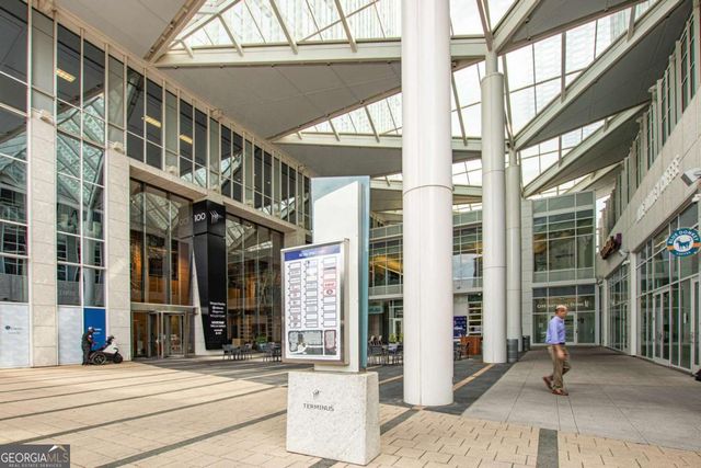 3325 PIEDMONT Road NE 2006, Atlanta, GA 30305