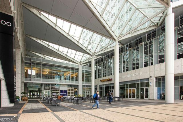 3325 PIEDMONT Road NE 2006, Atlanta, GA 30305