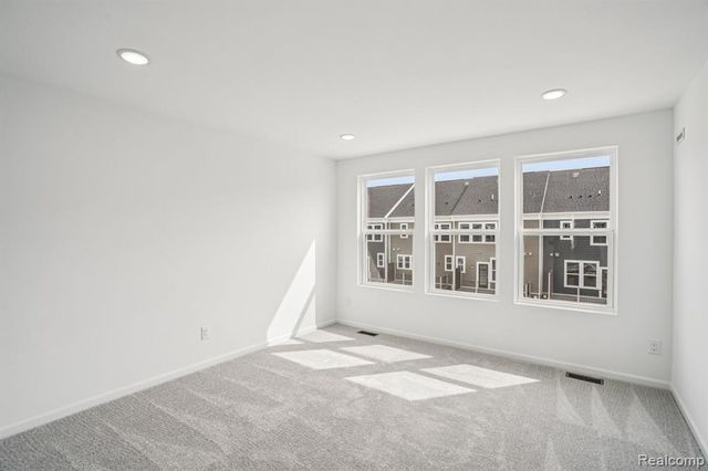 42819 Atwood Avenue, Novi, MI 48375