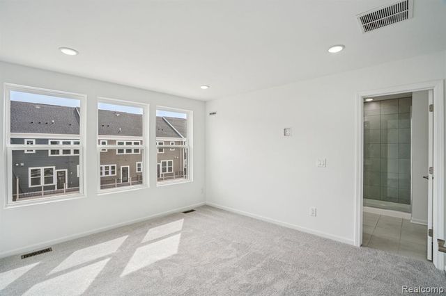 42819 Atwood Avenue, Novi, MI 48375