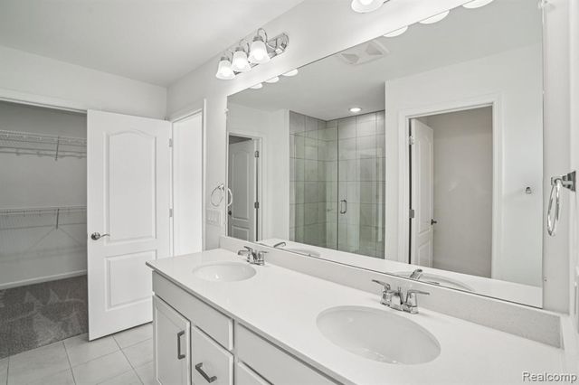 42819 Atwood Avenue, Novi, MI 48375