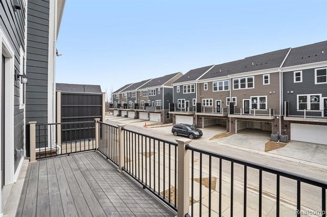 42819 Atwood Avenue, Novi, MI 48375