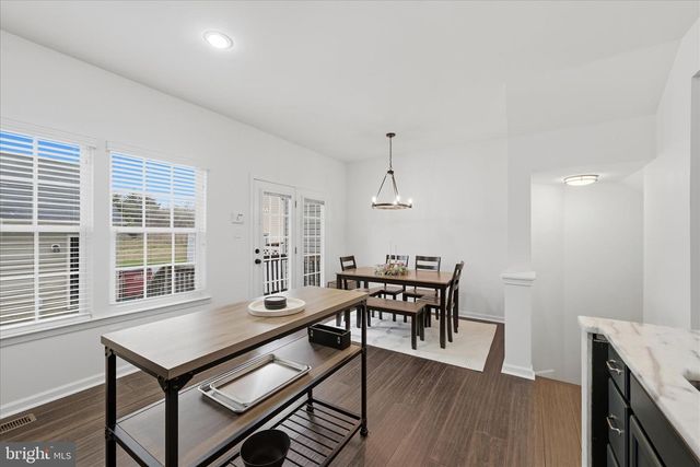 563 LORD FAIRFAX ST, Charles Town, WV 25414