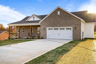 5555 J Riley West Drive, Greenback, TN 37742