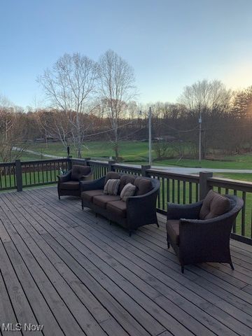 107 Twin Lakes Drive, Mineral Wells, WV 26150