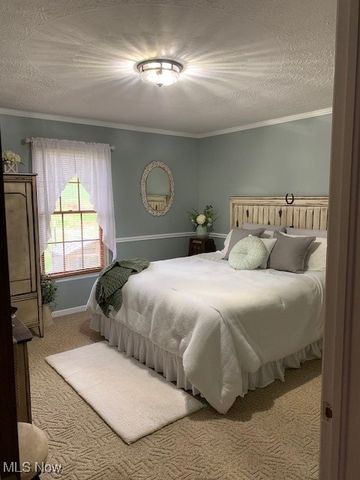 107 Twin Lakes Drive, Mineral Wells, WV 26150