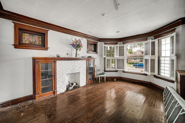 7129 S Prairie Avenue, Chicago, IL 60619