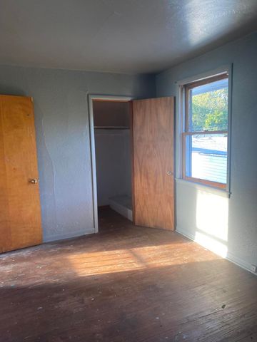 1238 N Ontario Street, Toledo, OH 43604