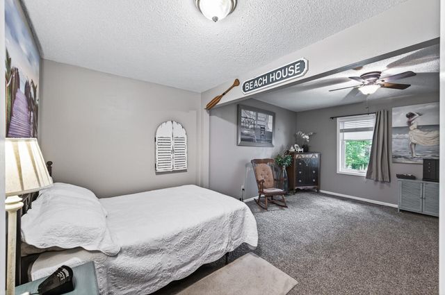 7011 Pleasant View Drive, Mounds View, MN 55112