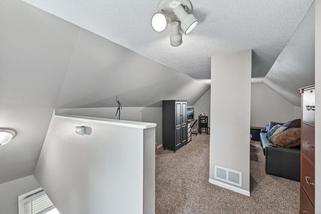 7011 Pleasant View Drive, Mounds View, MN 55112