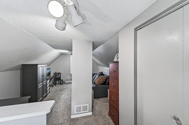 7011 Pleasant View Drive, Mounds View, MN 55112