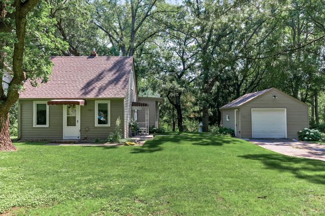 7011 Pleasant View Drive, Mounds View, MN 55112