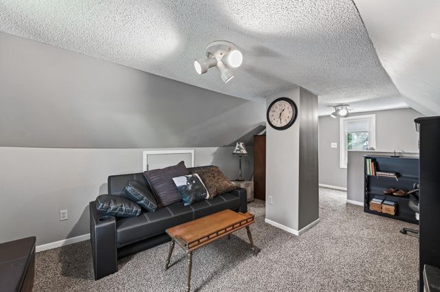 7011 Pleasant View Drive, Mounds View, MN 55112