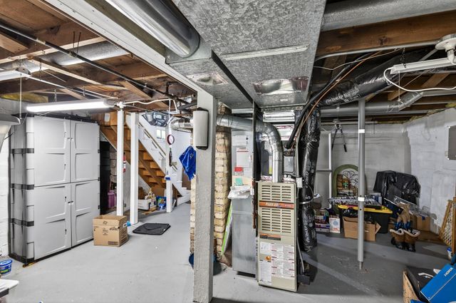 7011 Pleasant View Drive, Mounds View, MN 55112