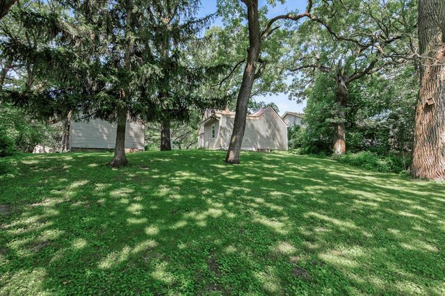 7011 Pleasant View Drive, Mounds View, MN 55112