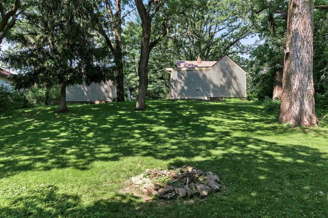 7011 Pleasant View Drive, Mounds View, MN 55112