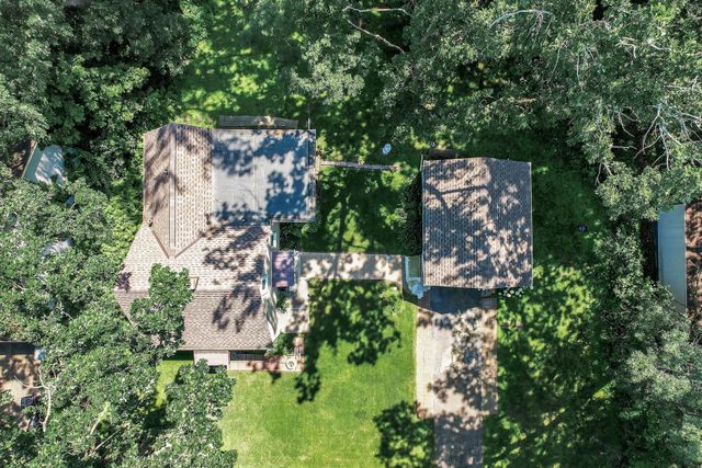 7011 Pleasant View Drive, Mounds View, MN 55112