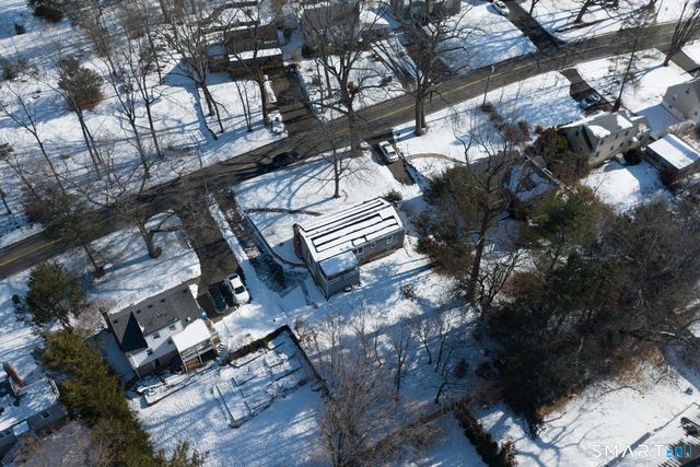 110 Greenwood Drive, Manchester, CT 06042