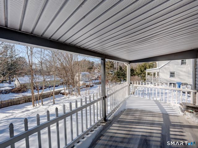 110 Greenwood Drive, Manchester, CT 06042