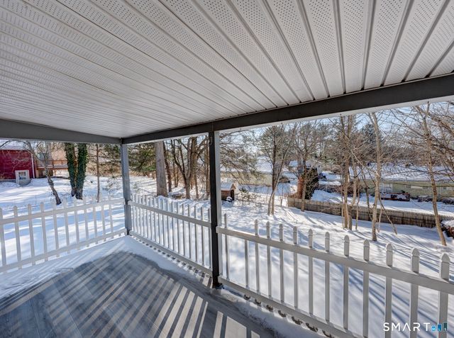 110 Greenwood Drive, Manchester, CT 06042