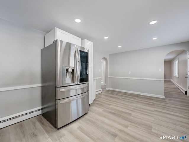 110 Greenwood Drive, Manchester, CT 06042