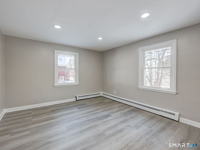 110 Greenwood Drive, Manchester, CT 06042