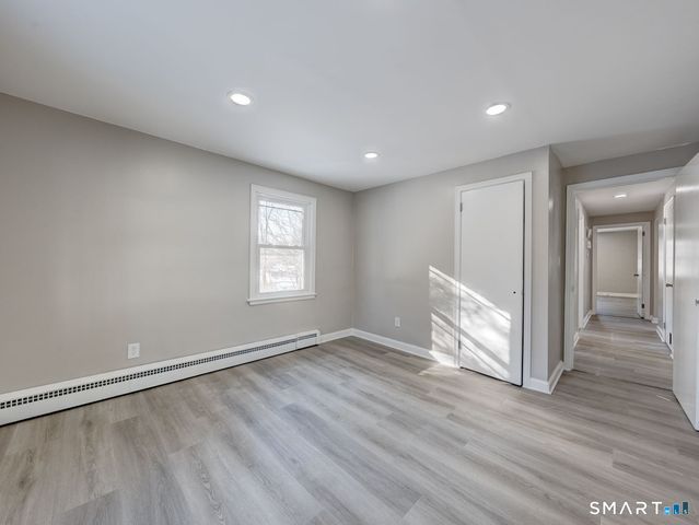 110 Greenwood Drive, Manchester, CT 06042