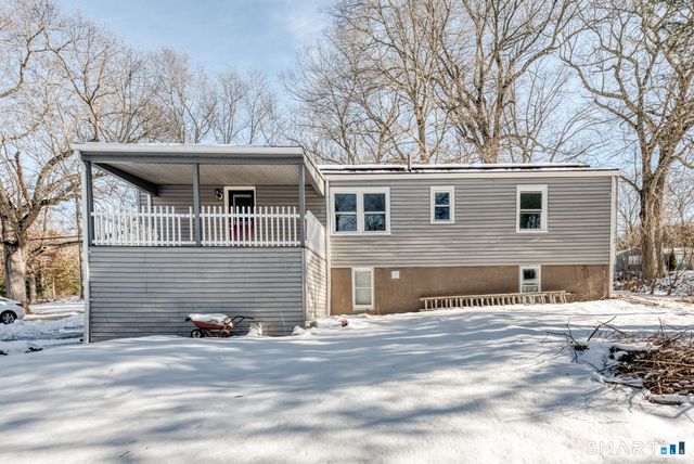 110 Greenwood Drive, Manchester, CT 06042