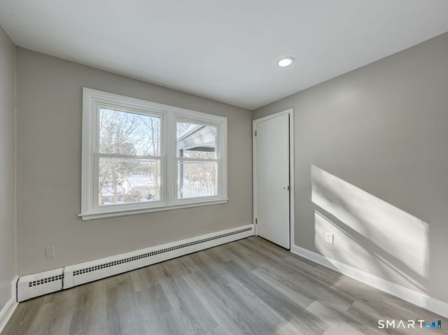 110 Greenwood Drive, Manchester, CT 06042