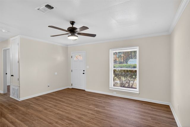 8879 Bernay Drive, Shreveport, LA 71118