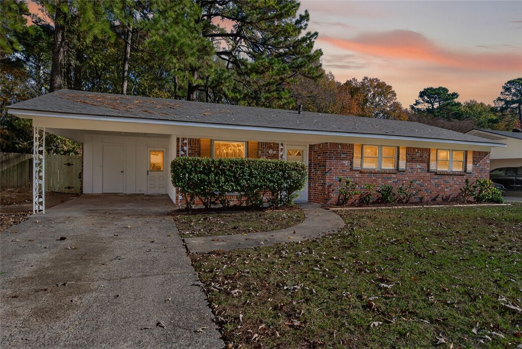 8879 Bernay Drive, Shreveport, LA 71118