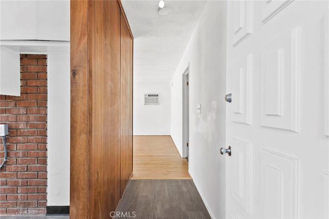 2106 W Forest, Anaheim, CA 92804