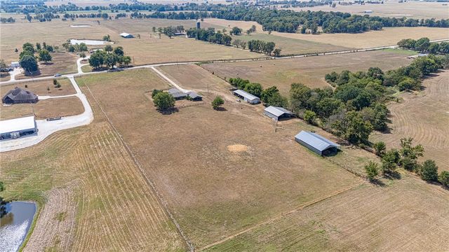 16146 Bethel Blacktop Road, Prairie Grove, AR 72753