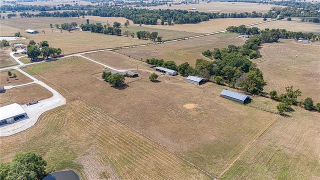 16146 Bethel Blacktop Road, Prairie Grove, AR 72753
