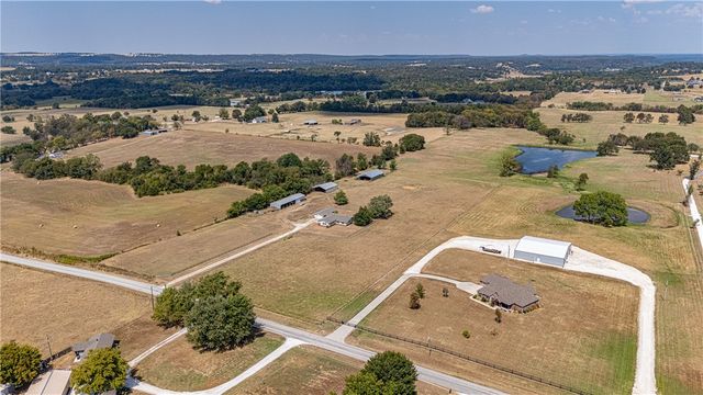 16146 Bethel Blacktop Road, Prairie Grove, AR 72753