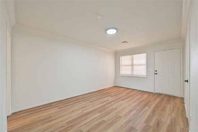 4005 N Oak Grove Drive, Midwest City, OK 73110