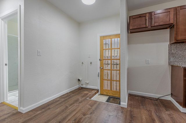 2301 87th Avenue, Oakland, CA 94605