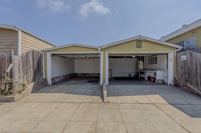 2301 87th Avenue, Oakland, CA 94605