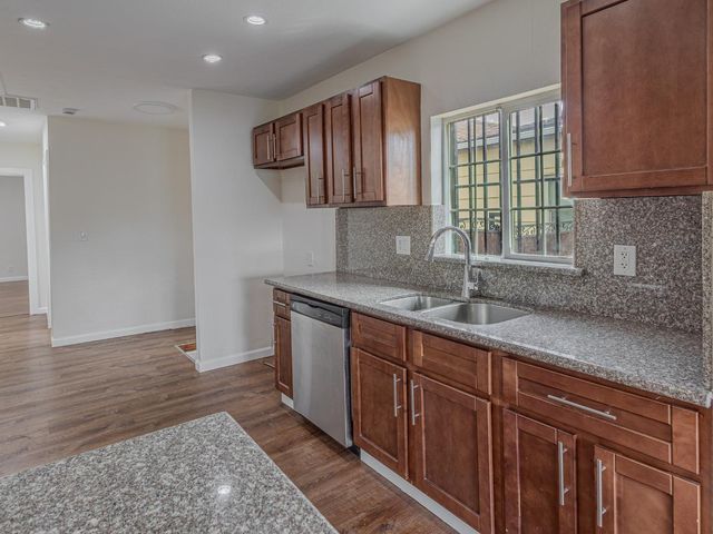 2301 87th Avenue, Oakland, CA 94605
